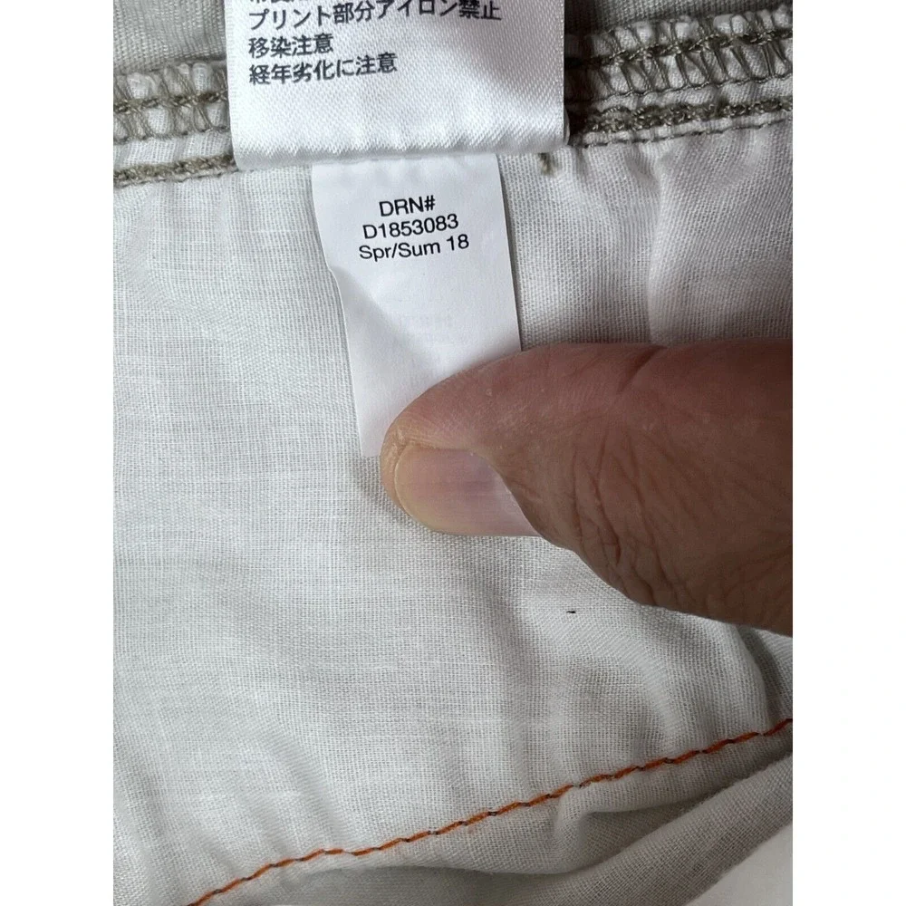Eddie Bauer Cargo Shorts Mens 36 Stone Gray